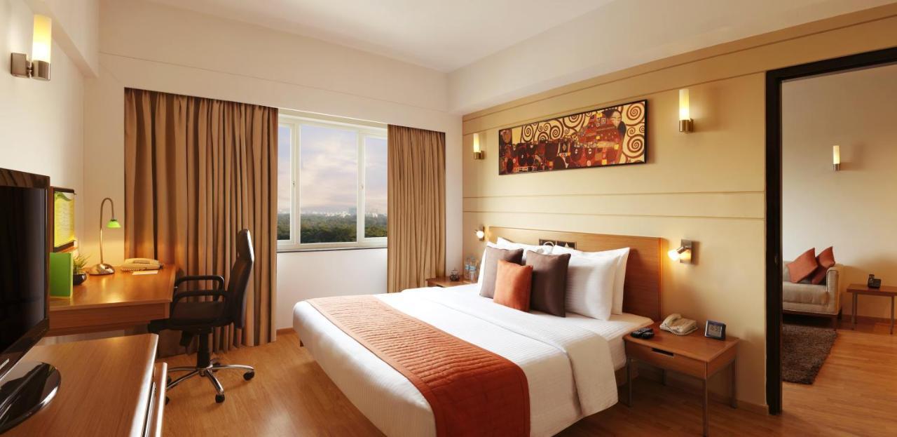 Lemon Tree Hotel Chennai Bagian luar foto